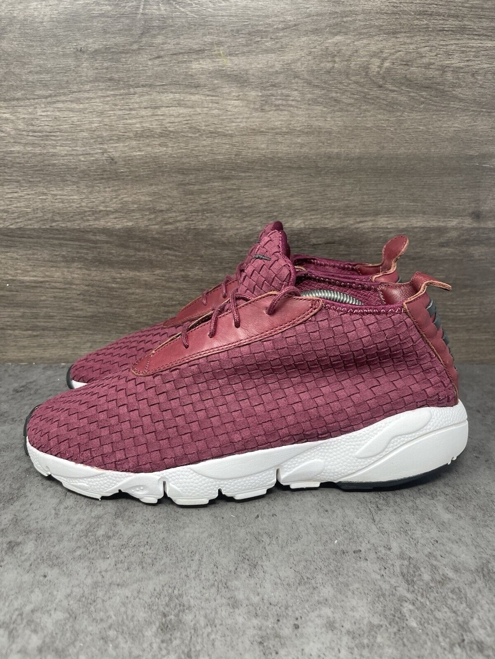 Nike Air Footscape Woven Motion Deep Garnet Size 10.5 Mens Shoes 637162-600